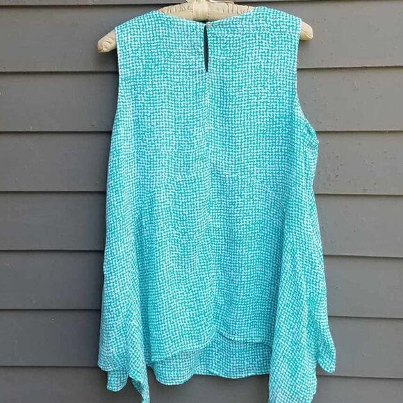 Fever Turquoise White Sleeveless Top with Longer Sides Size Large - Picture 2 of 12